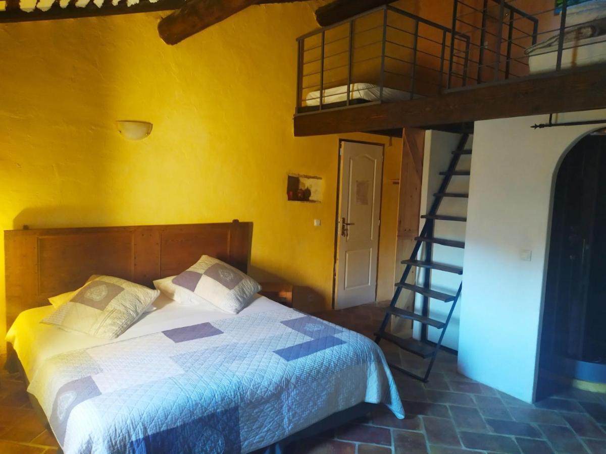 Chambre D'Hotes Face Au Lavoir Methamis Exterior photo