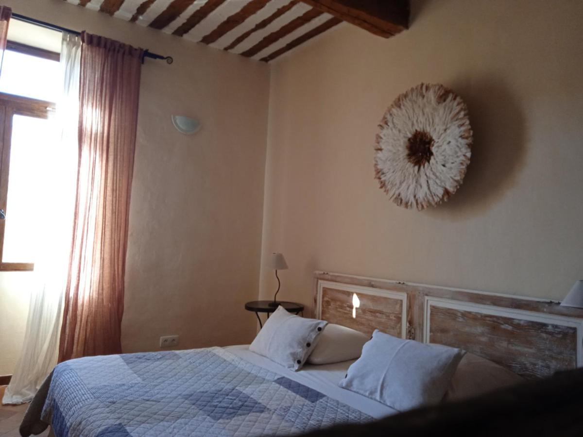 Chambre D'Hotes Face Au Lavoir Methamis Exterior photo
